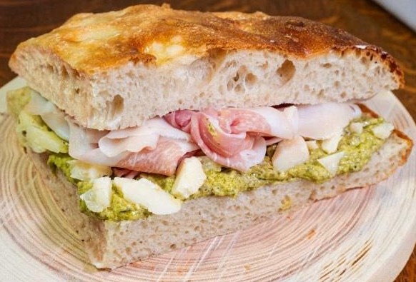 Dal Parmigiano Focacceria: simplitate și complexitate pe o singură&nbsp;papilă